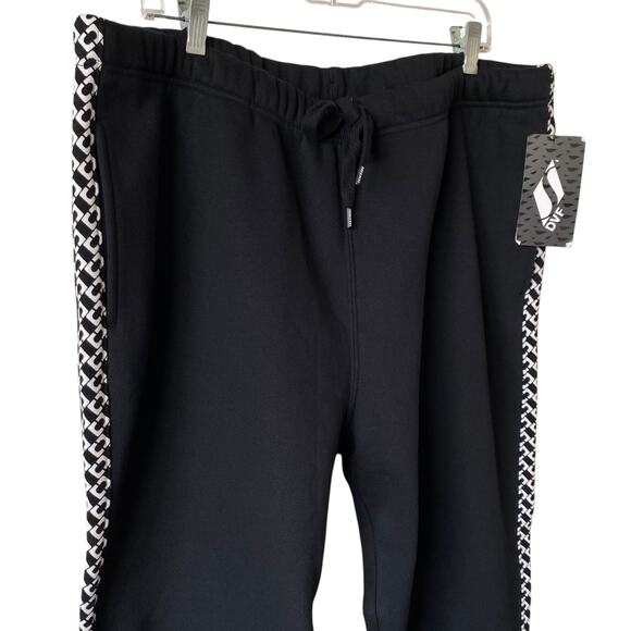 NEW SKETCHERS DVF COLLECTION Chainlink Jogger Sweatpants 2X Black Heavyweight - Picture 3 of 6